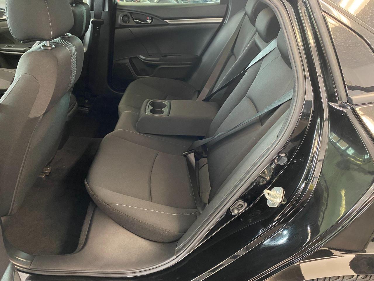 2018 Honda Civic Sport Hatch Turbo+Roof+Lane Keep+CLEAN CARFAX - Photo #24