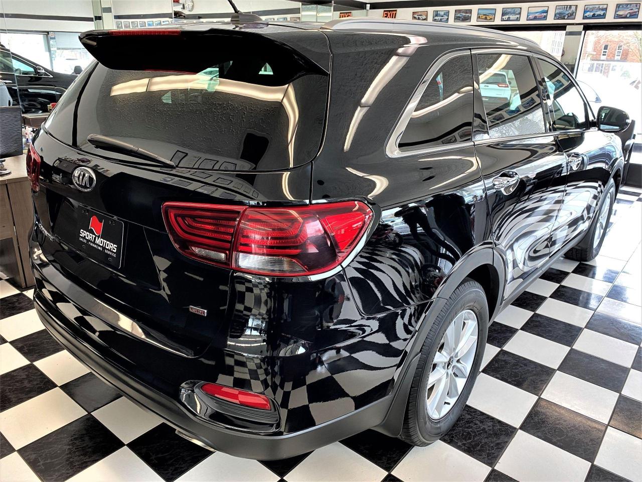 2019 Kia Sorento LX AWD+ApplePlay+Camera+CLEAN CARFAX - Photo #4