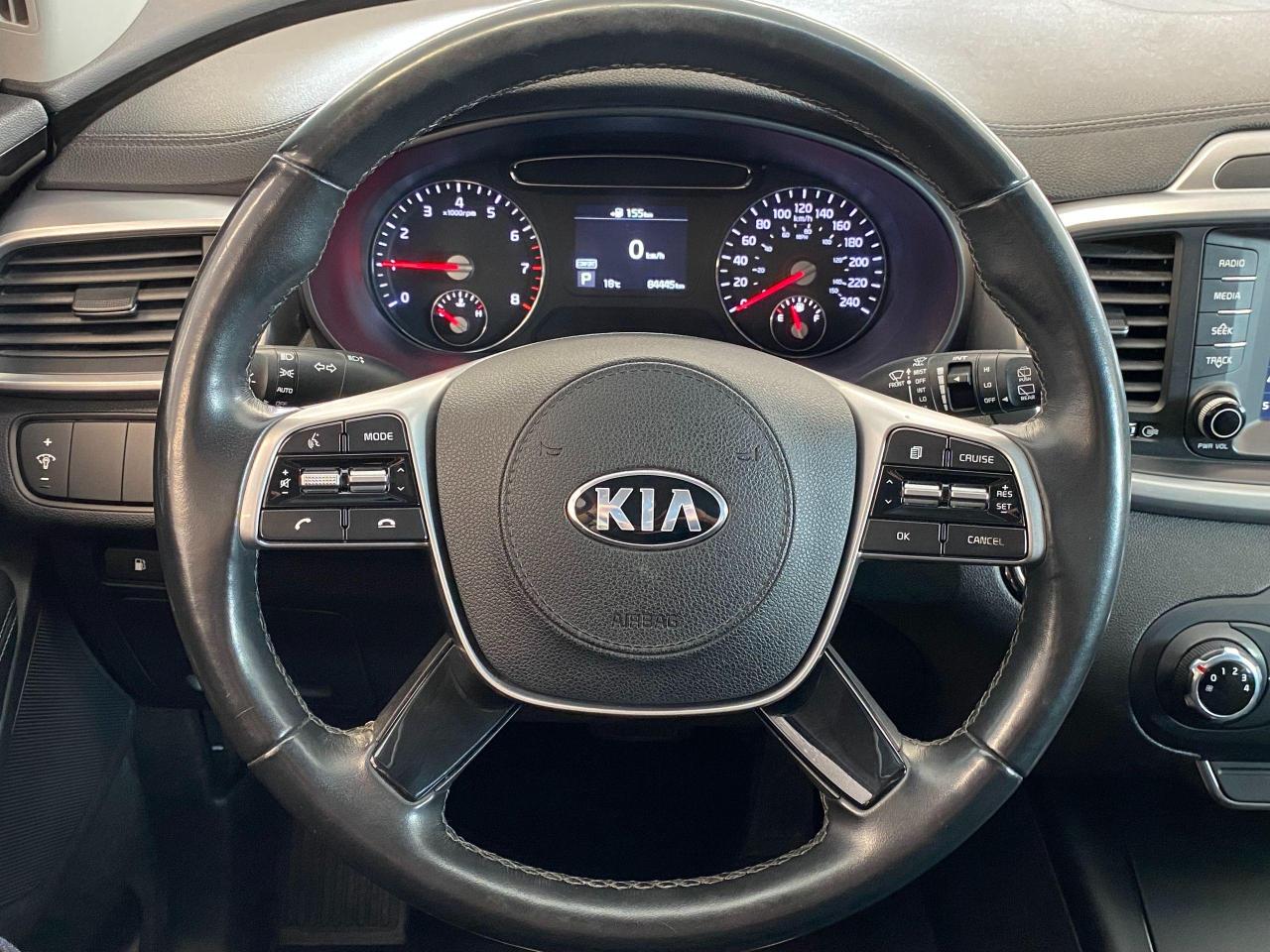 2019 Kia Sorento LX AWD+ApplePlay+Camera+CLEAN CARFAX - Photo #9