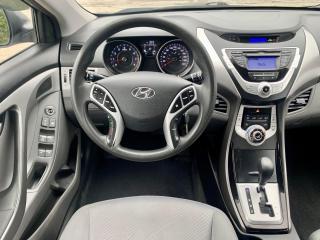 2012 Hyundai Elantra GL - Photo #7