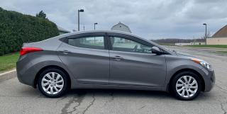 2012 Hyundai Elantra GL - Photo #10