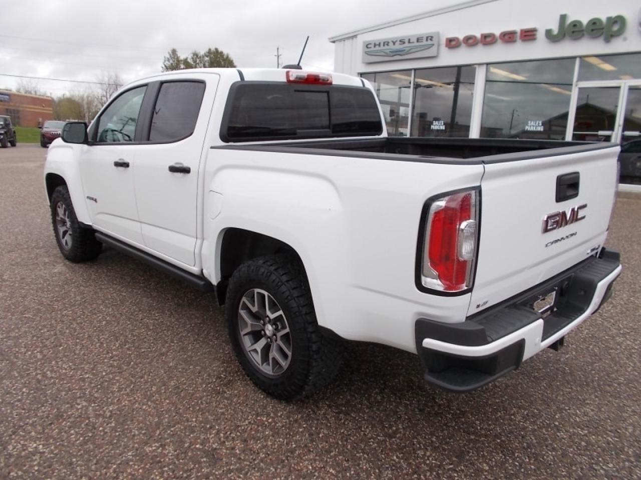 2021 GMC Canyon AT4 Photo4