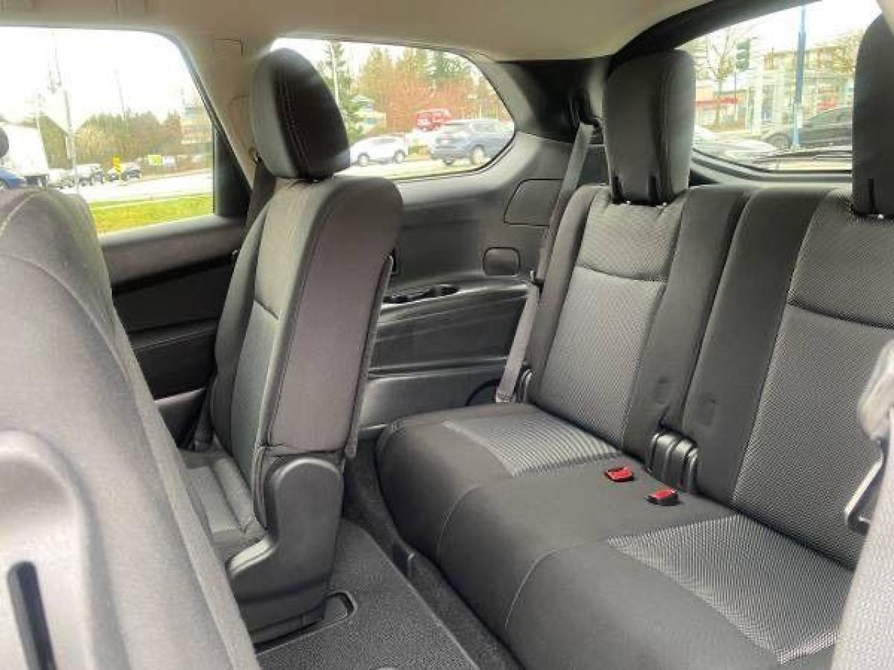 2017 Nissan Pathfinder SV - Photo #14