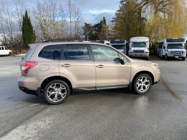 2016 Subaru Forester i Limited w/Tech Pkg - Photo #4