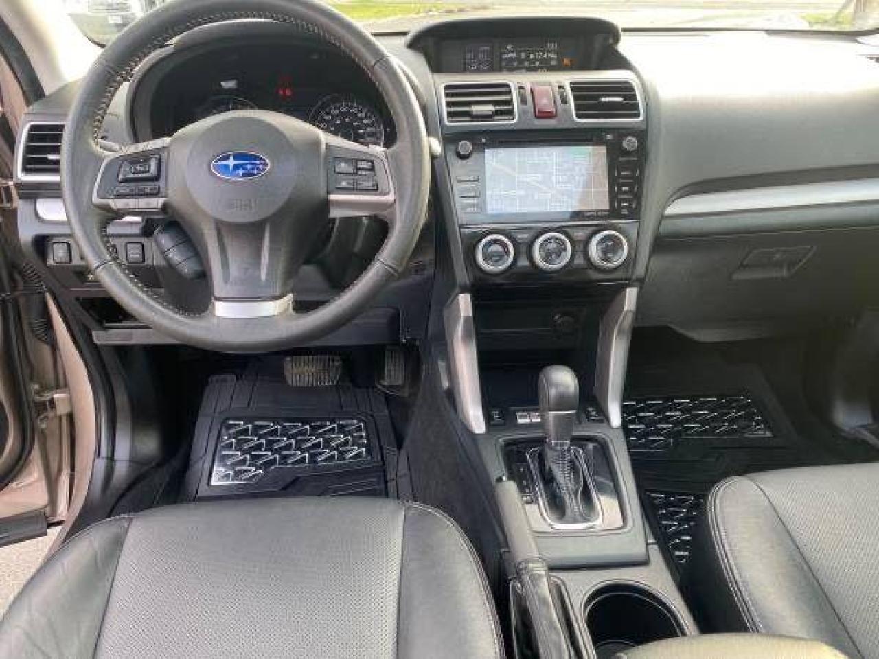 2016 Subaru Forester i Limited w/Tech Pkg - Photo #17