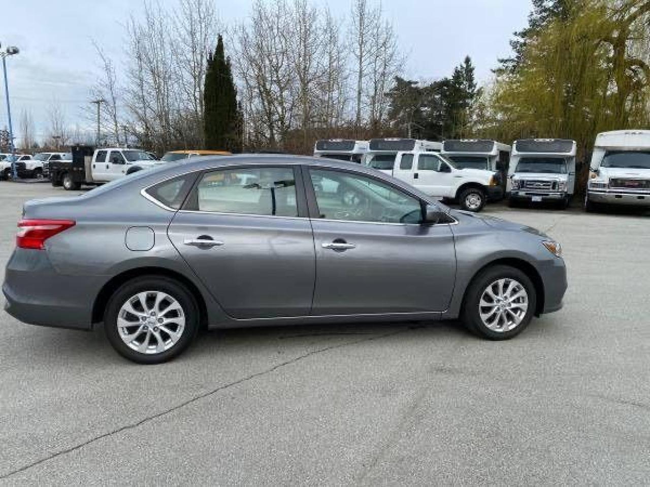 2018 Nissan Sentra SV - Photo #7