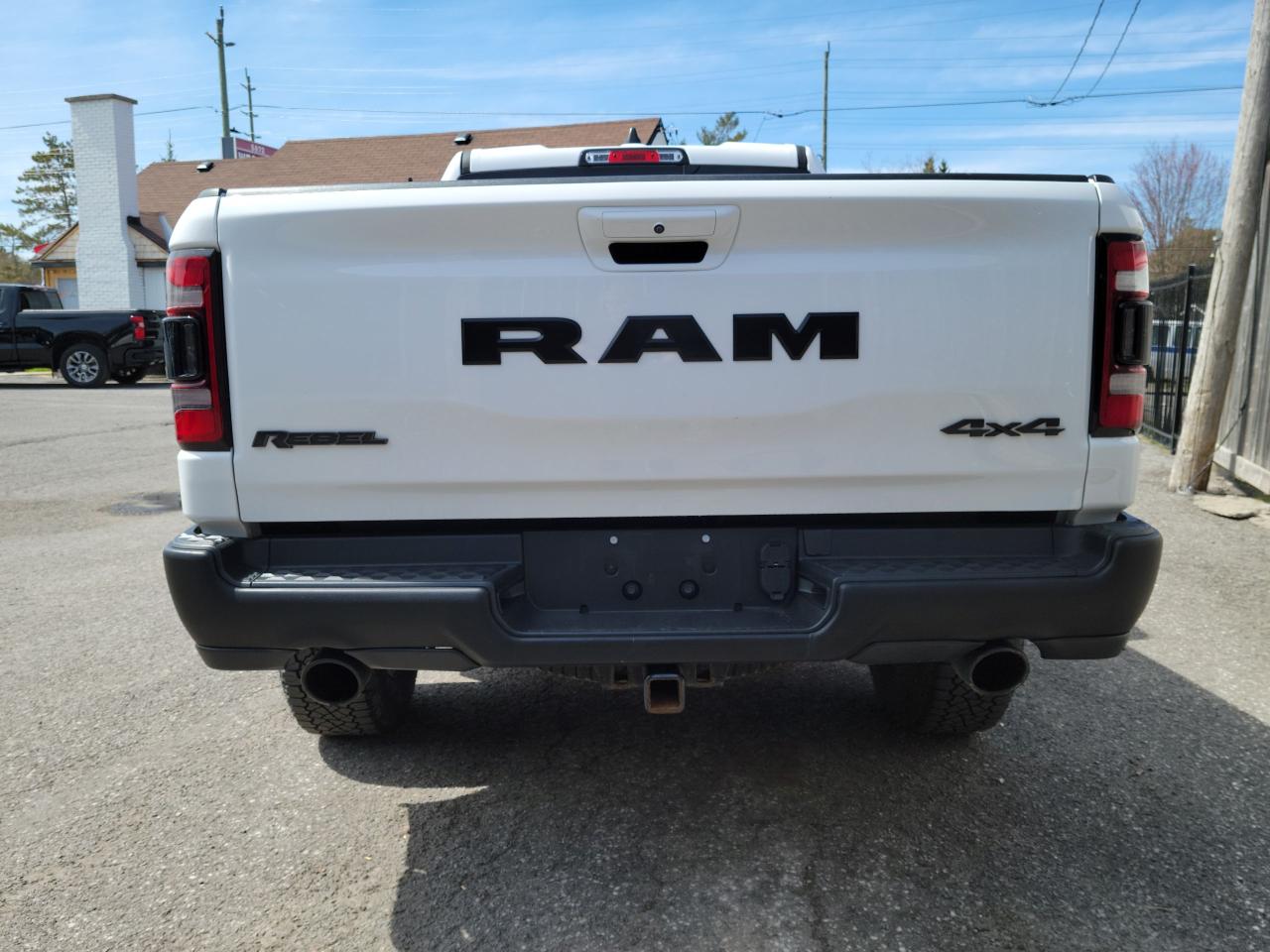 2019 RAM 1500 Rebel , 4X4 , Loaded - Photo #4