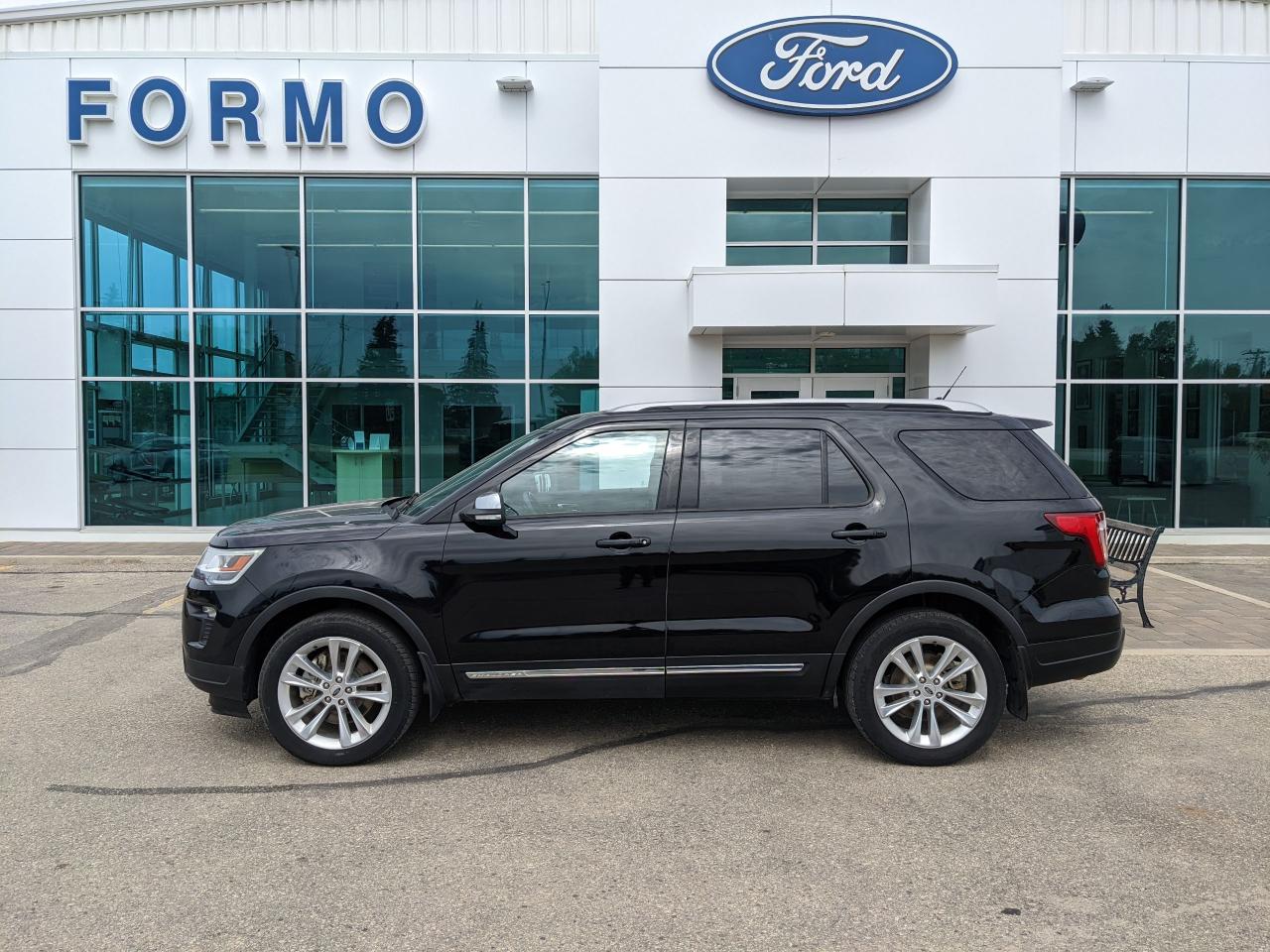 2019 Ford Explorer XLT Photo0