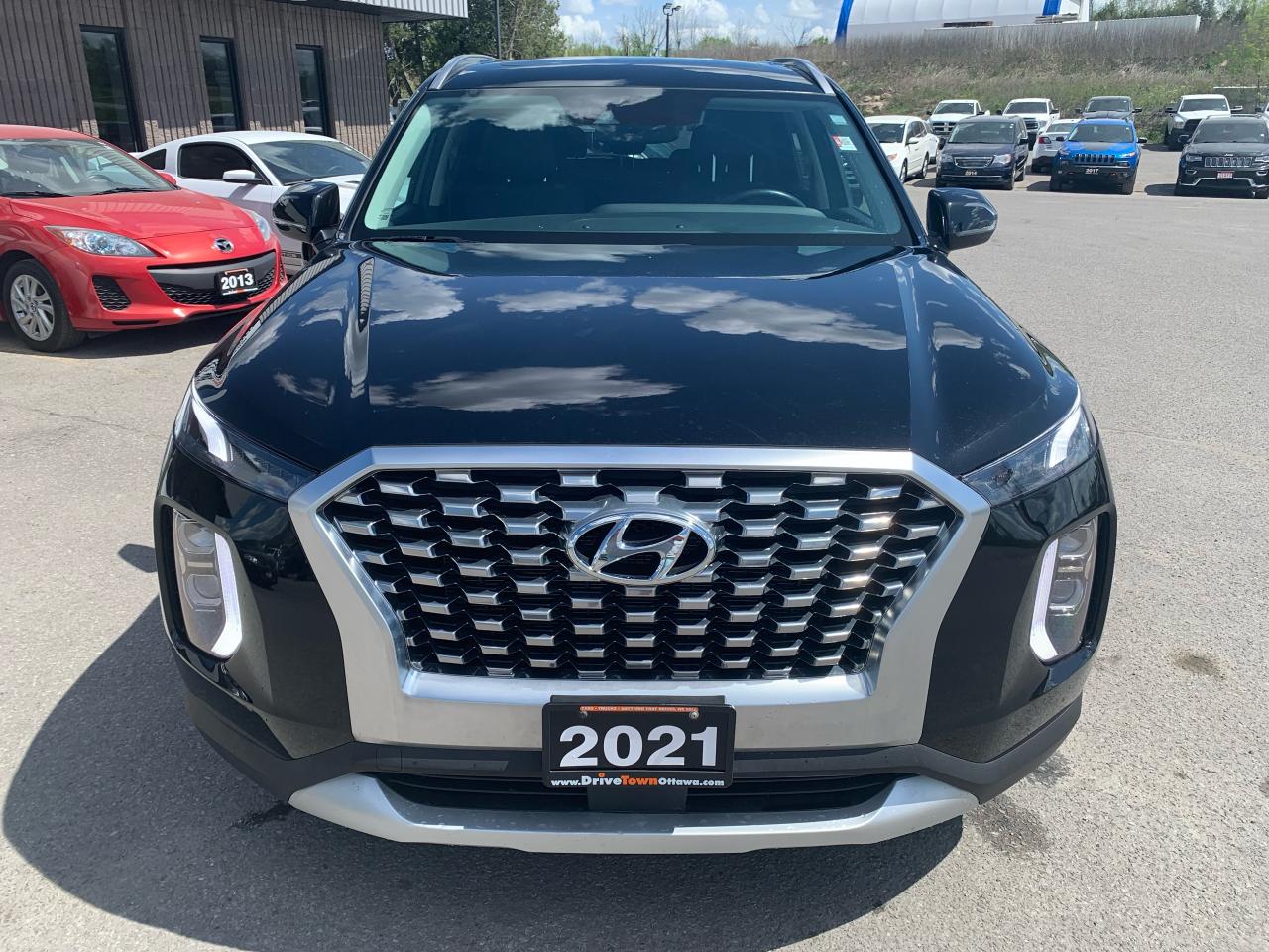 2021 Hyundai PALISADE PREFERRED AWD **8 PASSENGER** - Photo #3