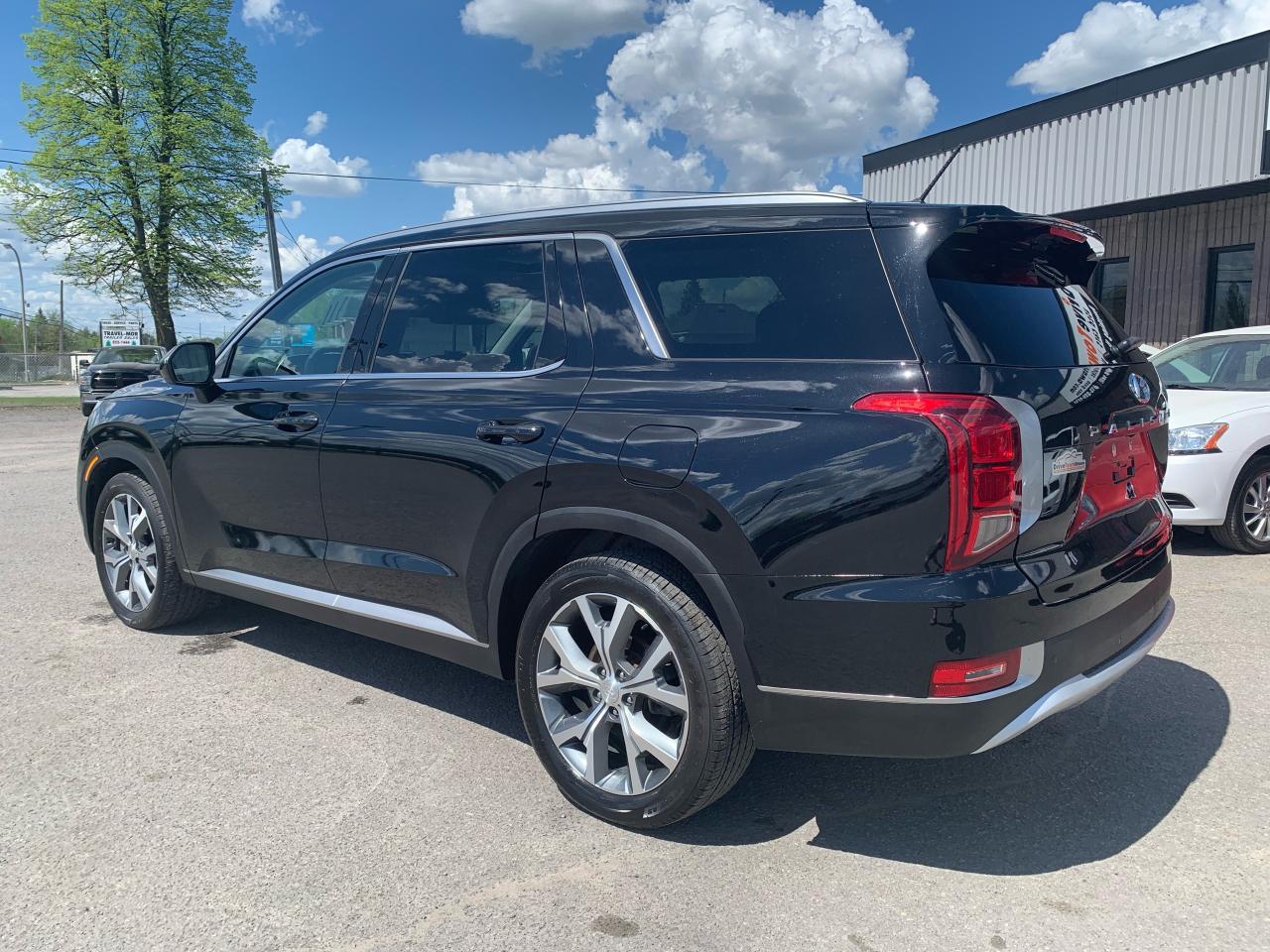 2021 Hyundai PALISADE PREFERRED AWD **8 PASSENGER** - Photo #6