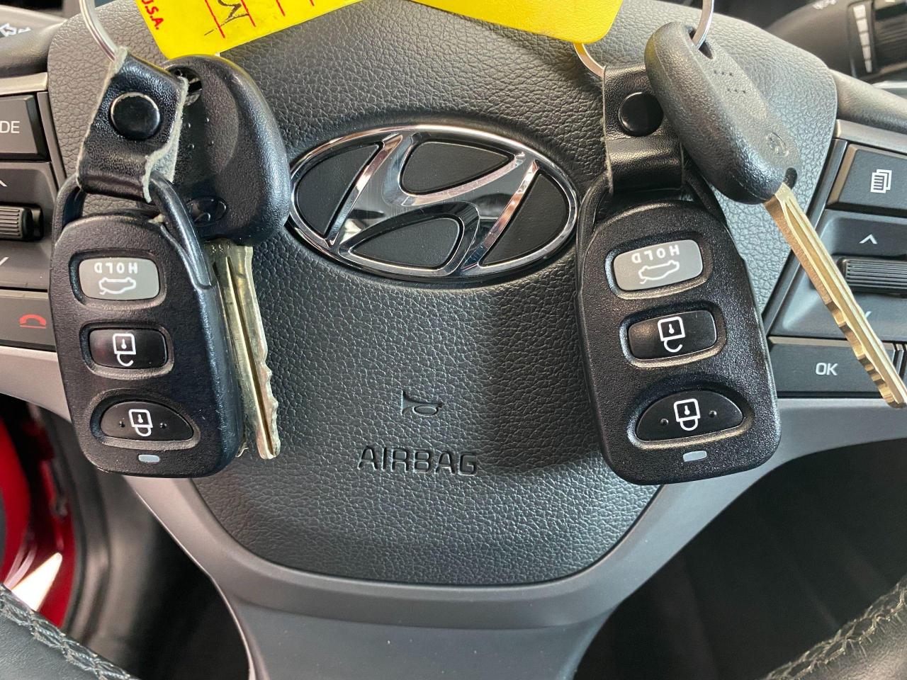 2017 Hyundai Elantra GL+ApplePlay+Blind Spot+Camera+CLEAN CARFAX - Photo #15
