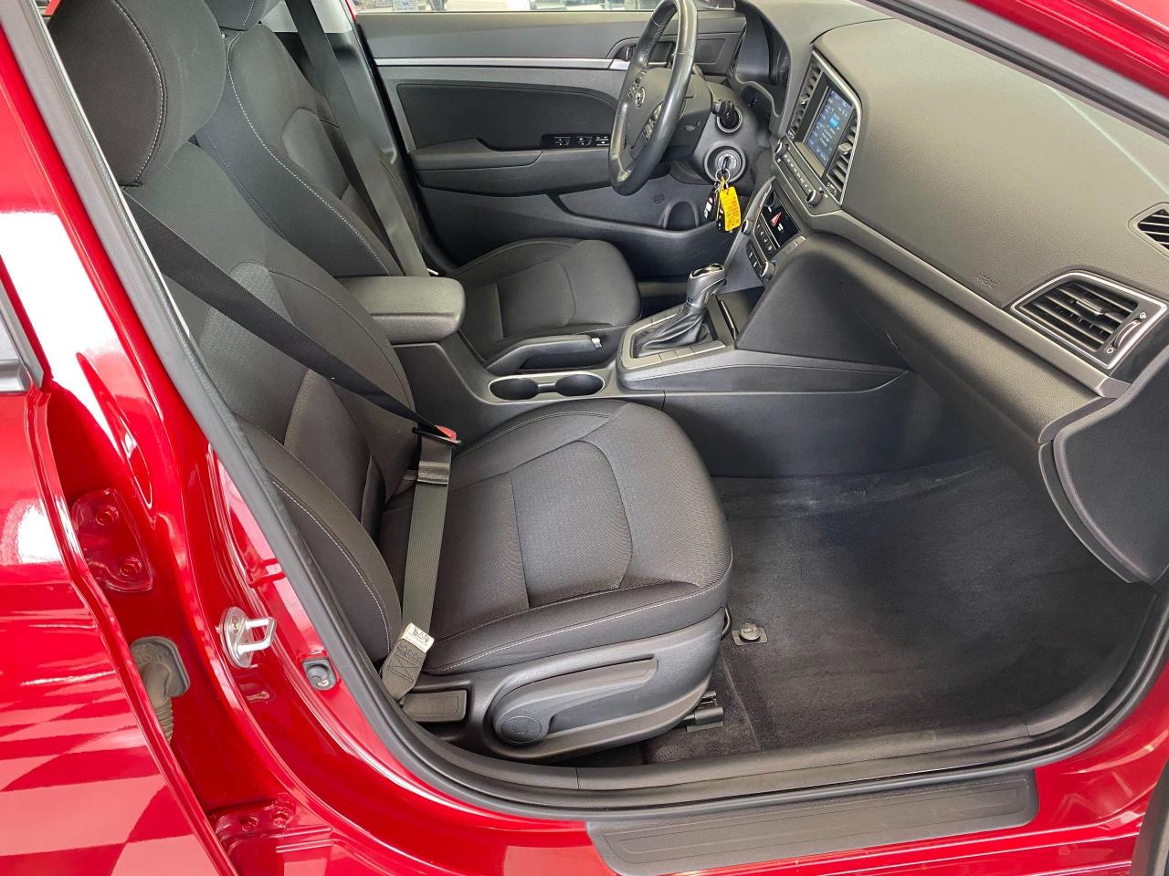 2017 Hyundai Elantra GL+ApplePlay+Blind Spot+Camera+CLEAN CARFAX Photo83