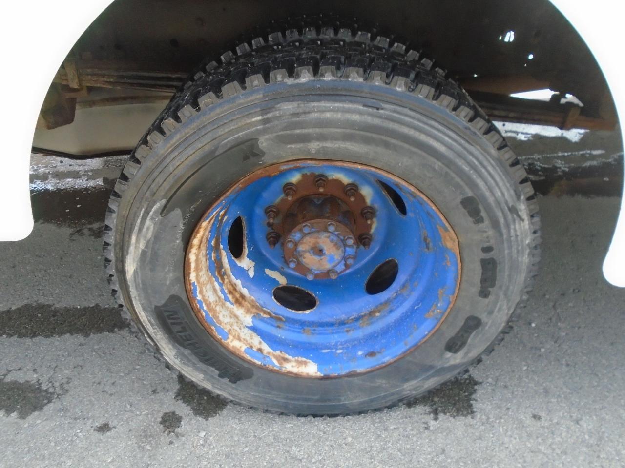 2011 Ford F-59 Commercial Stripped Chassis STEP VAN 18 FT - Photo #49