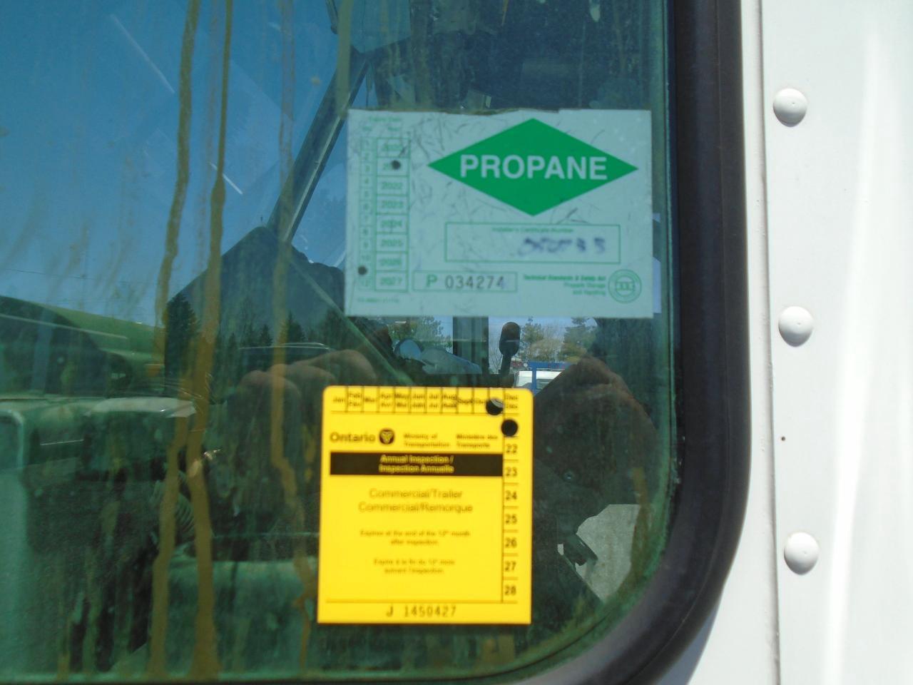 2011 Ford Super Duty F-59 Stripped Chassis STEP VAN 18 FT Photo