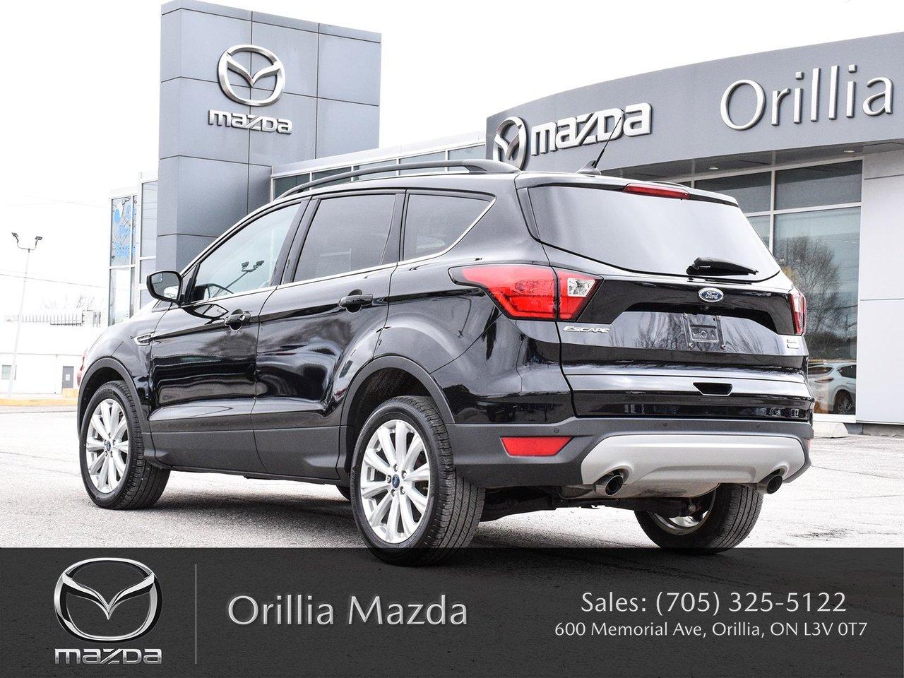 2019 Ford Escape ESCAPE SEL Photo