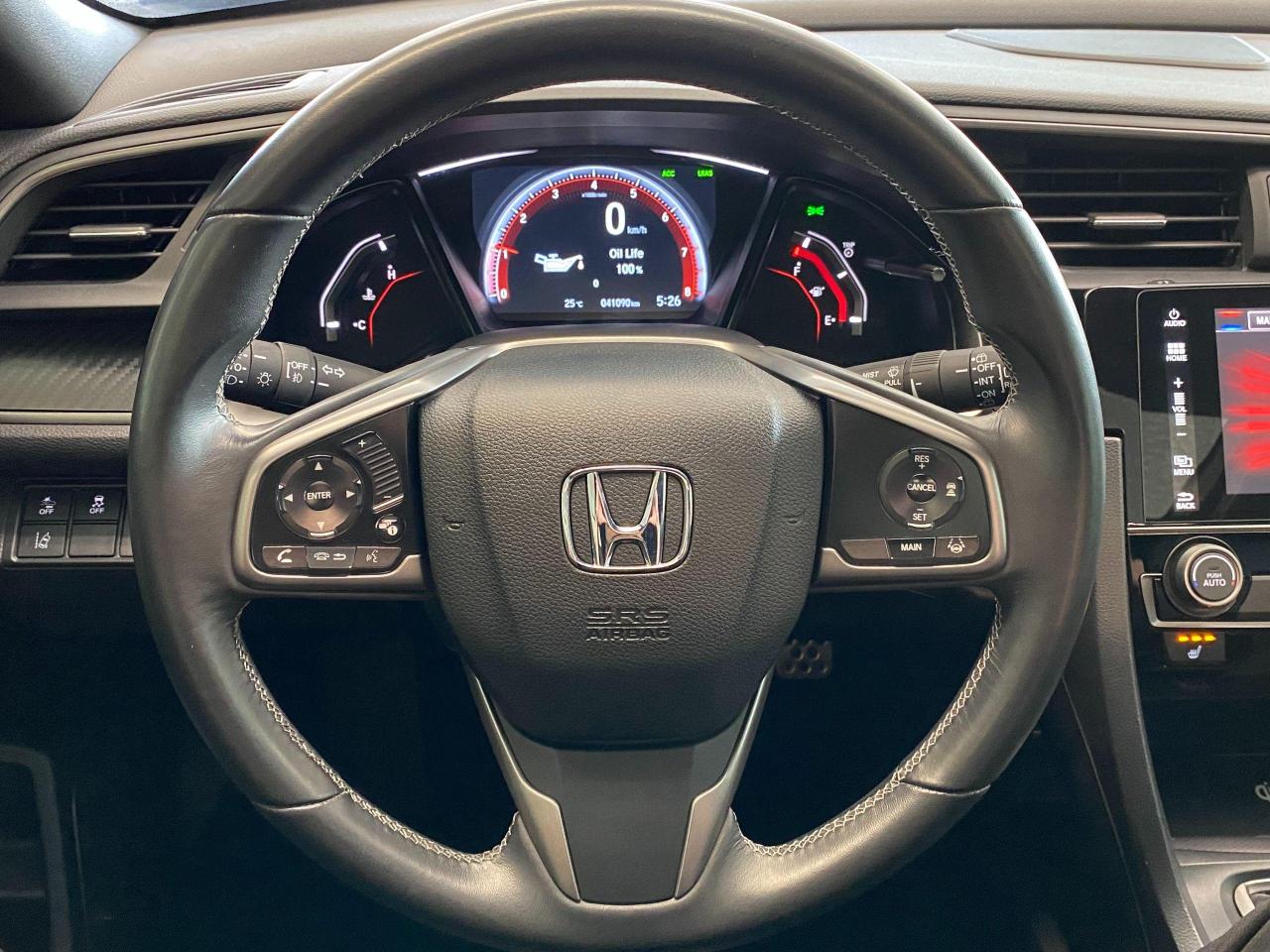 2018 Honda Civic Sport Touring+LED Lights+Roof+Leather+CLEAN CARFAX - Photo #9