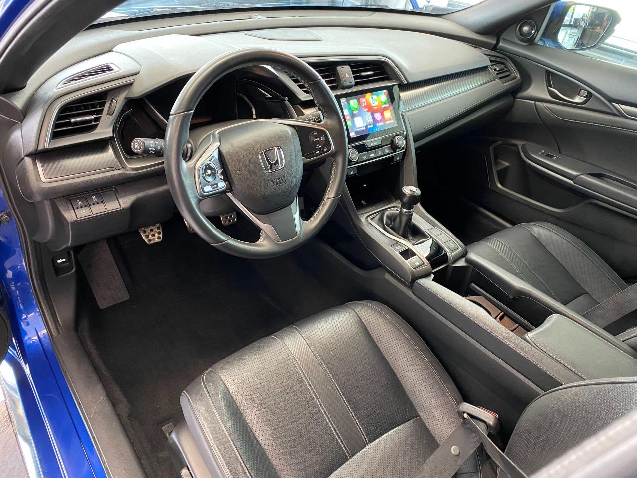 2018 Honda Civic Sport Touring+LED Lights+Roof+Leather+CLEAN CARFAX - Photo #17