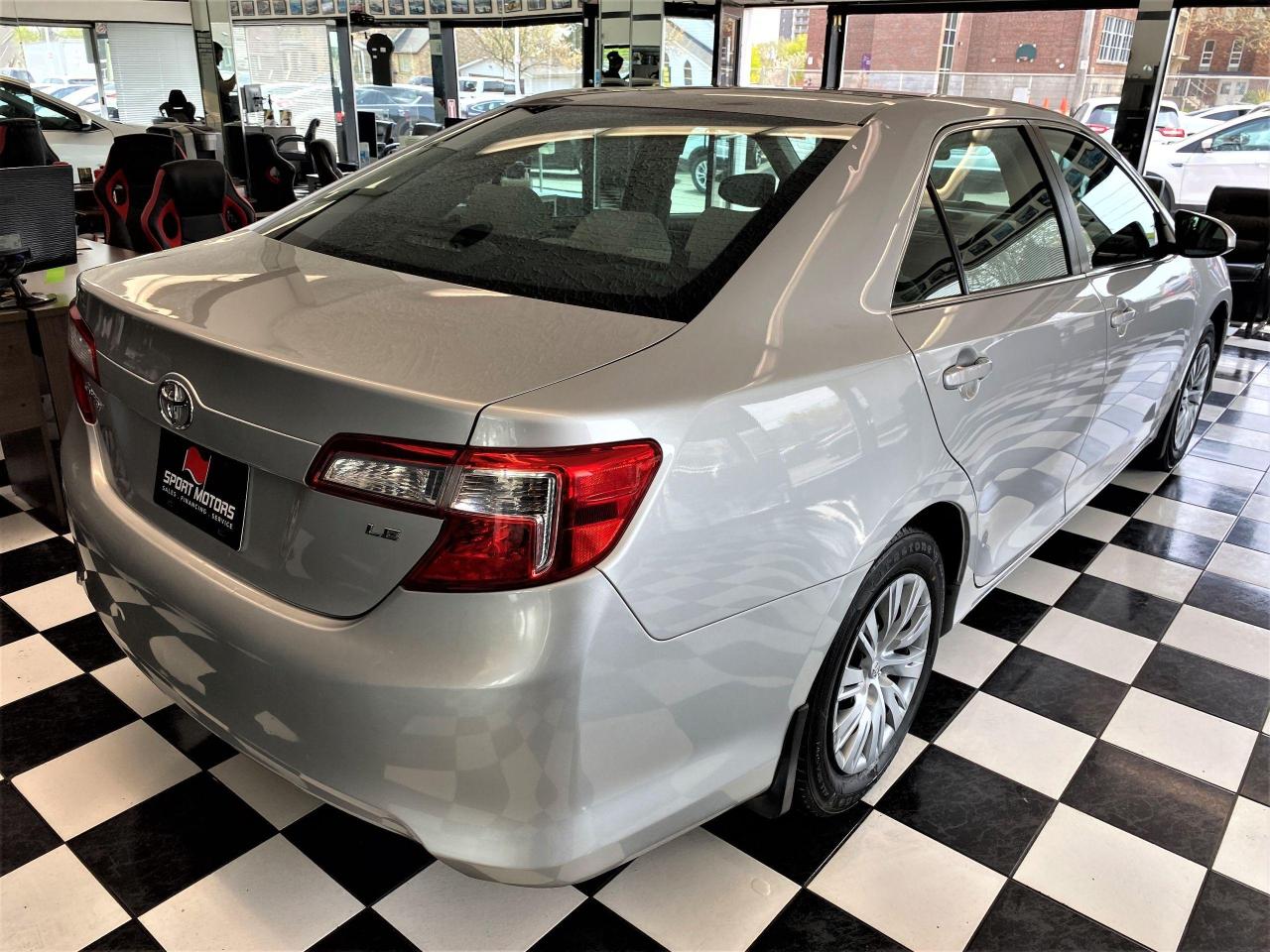 2014 Toyota Camry LE+Camera+Bluetooth+Rust Proofed+CLEAN CARFAX - Photo #4