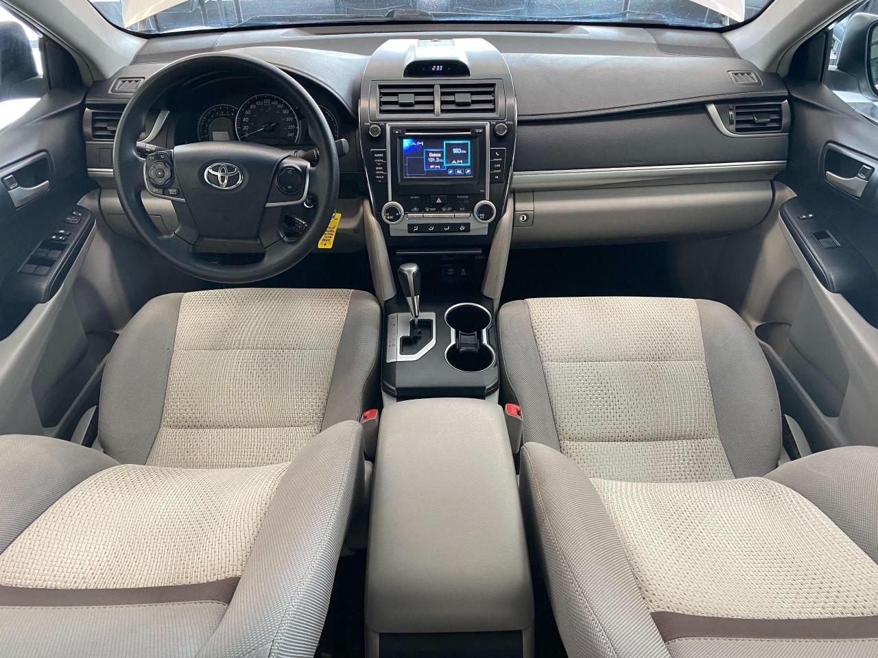 2014 Toyota Camry LE+Camera+Bluetooth+Rust Proofed+CLEAN CARFAX - Photo #8