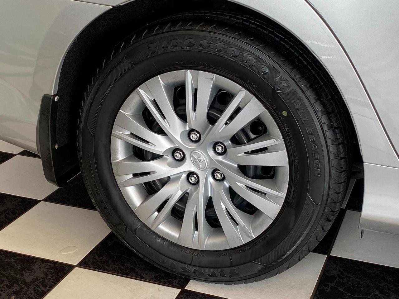 2014 Toyota Camry LE+Camera+Bluetooth+Rust Proofed+CLEAN CARFAX Photo120