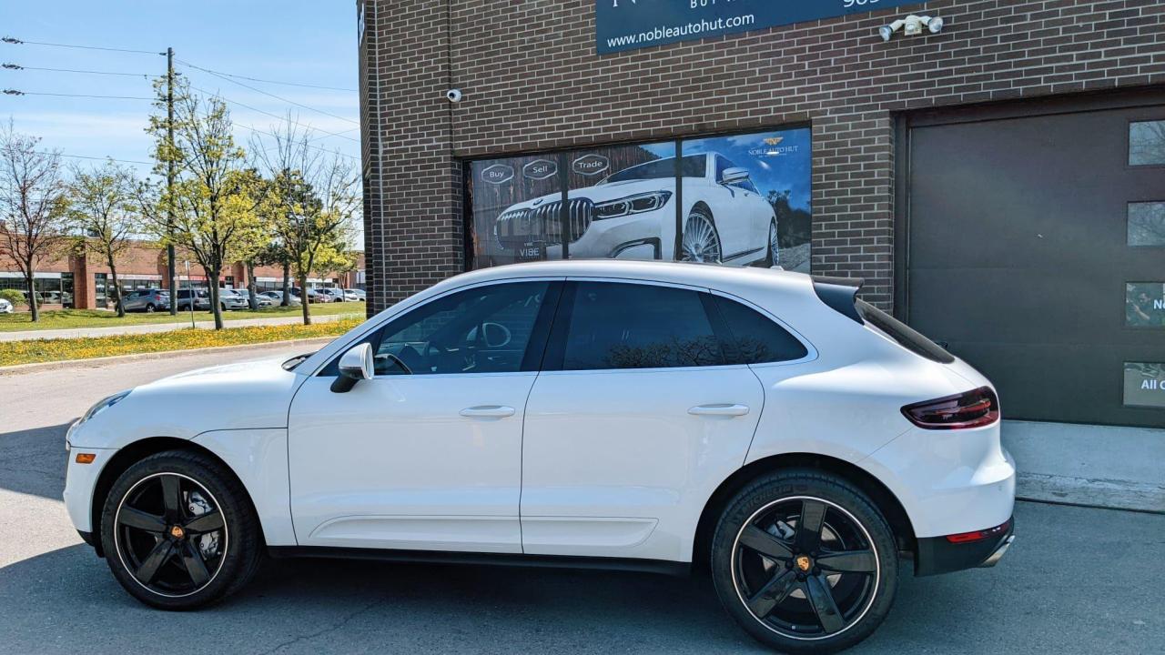 2018 Porsche Macan S Photo2