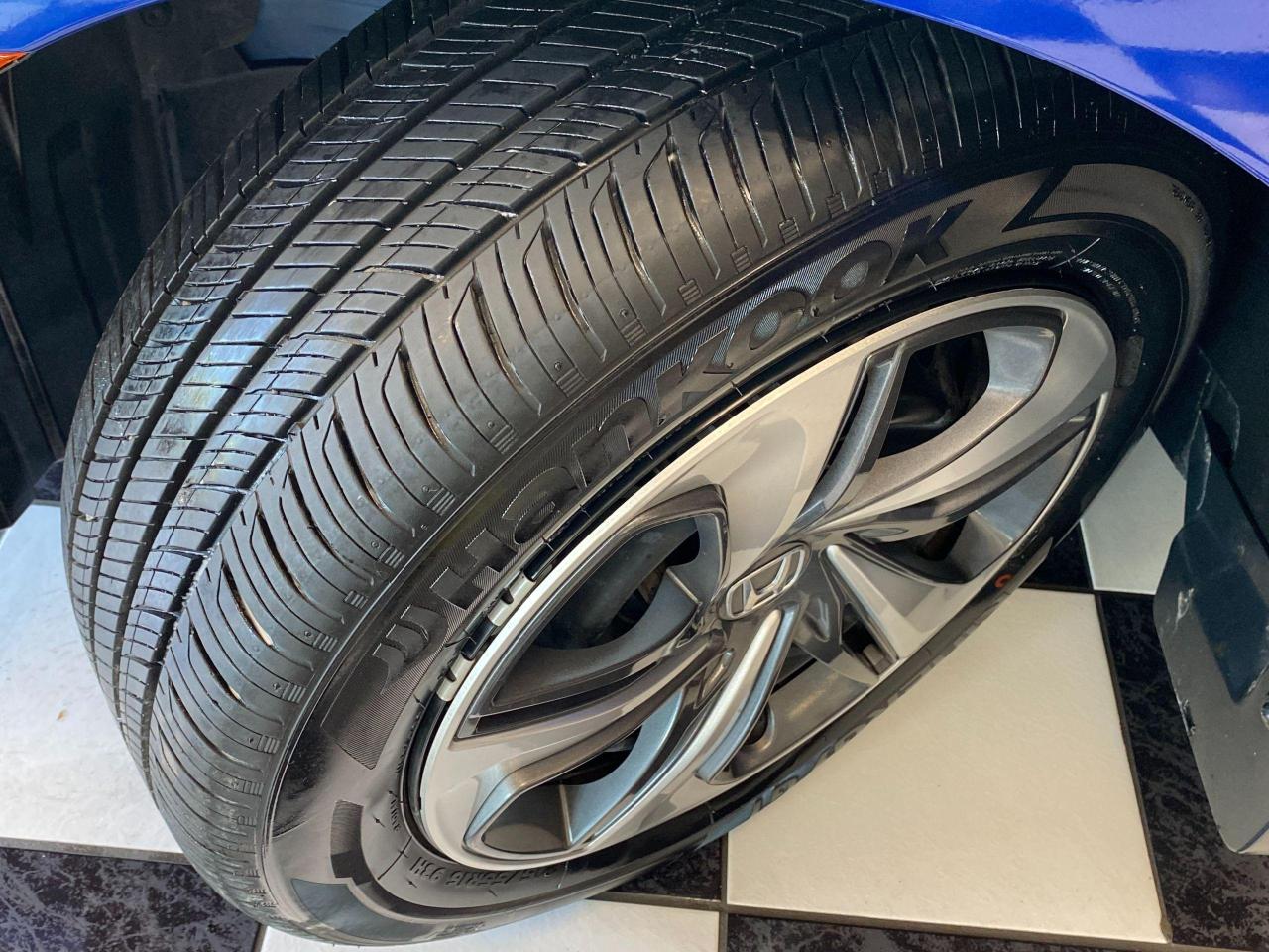 2019 Honda Civic LX+LaneKeep+Adaptive Cruise+ApplePlay+CLEAN CARFAX - Photo #11