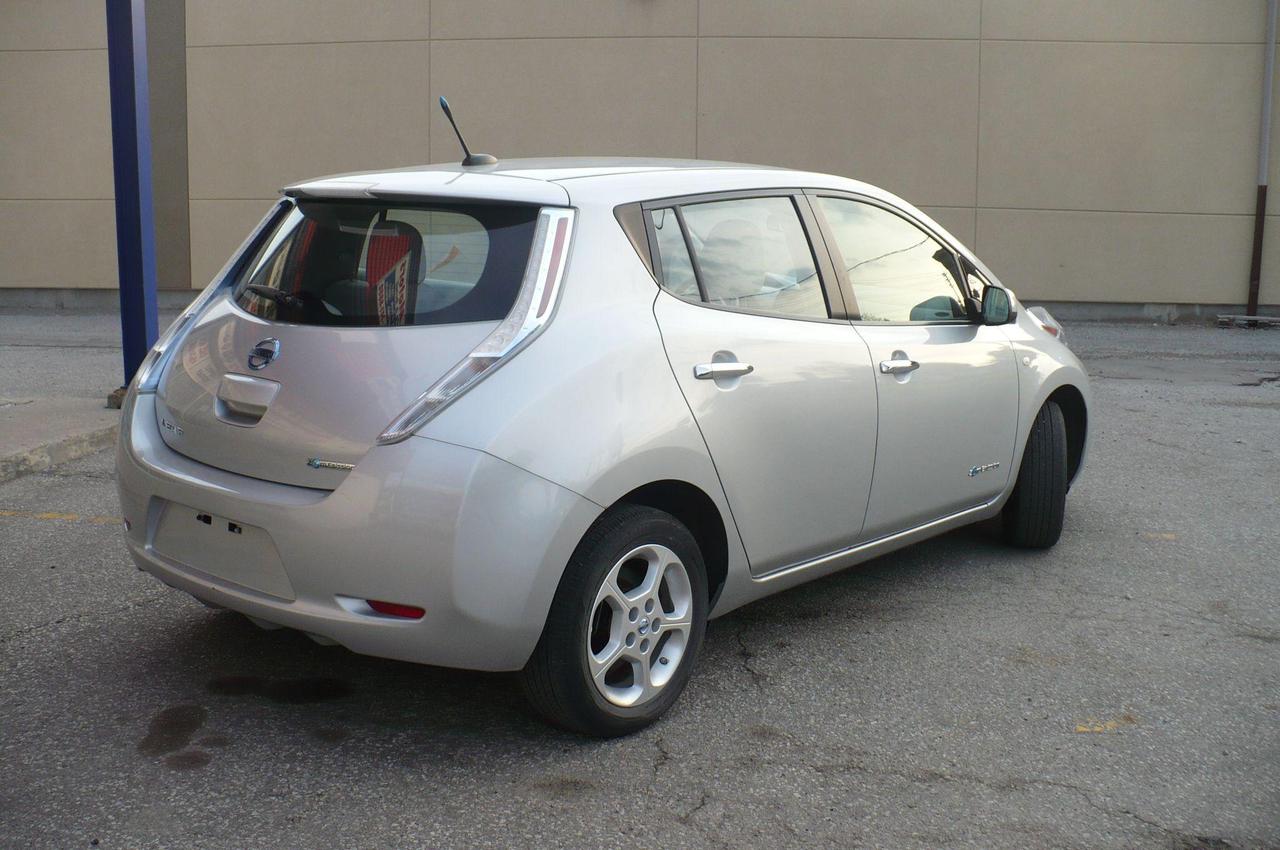 2012 Nissan Leaf SV  LOW KM Photo