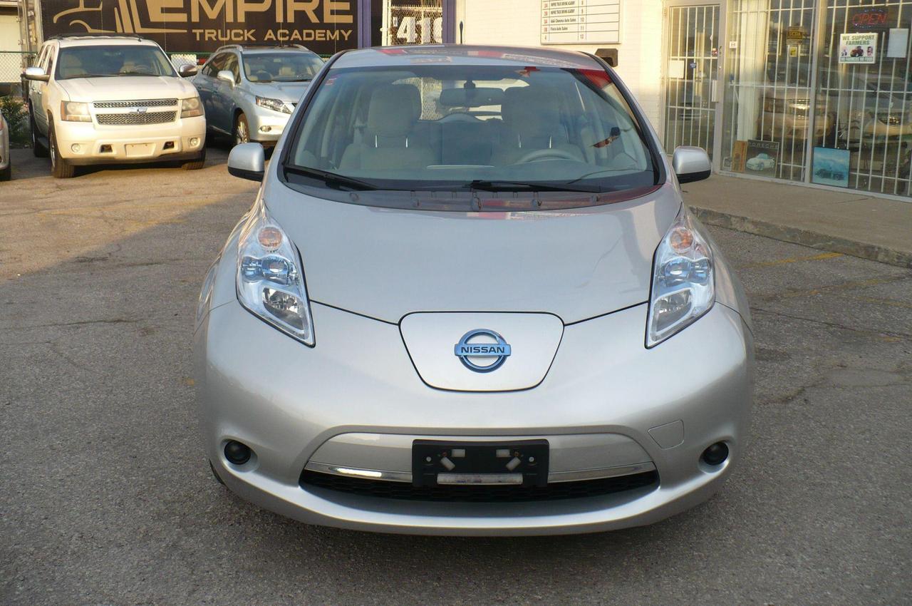 2012 Nissan Leaf SV  LOW KM Photo