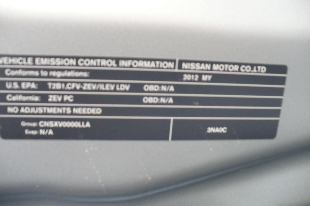 2012 Nissan Leaf SV  LOW KM Photo