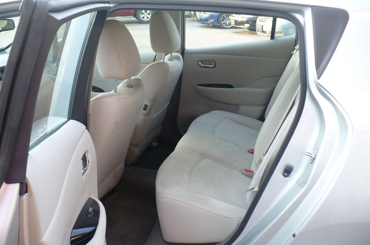 2012 Nissan Leaf SV  LOW KM Photo
