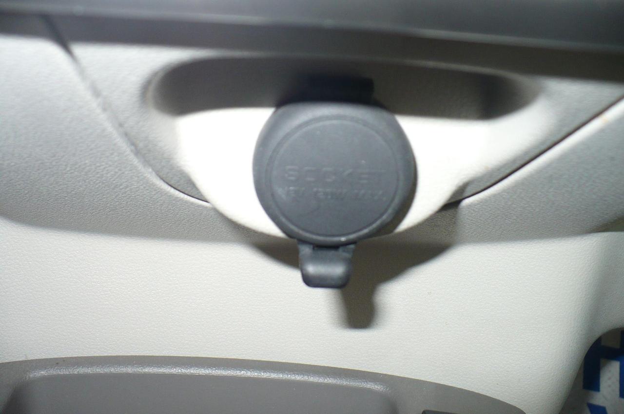 2012 Nissan Leaf SV  LOW KM Photo