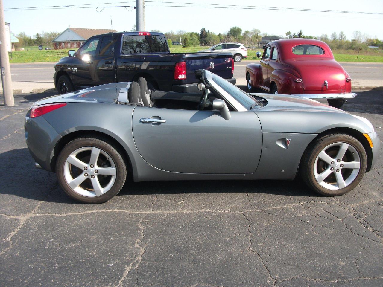 2007 Pontiac Solstice  - Photo #1