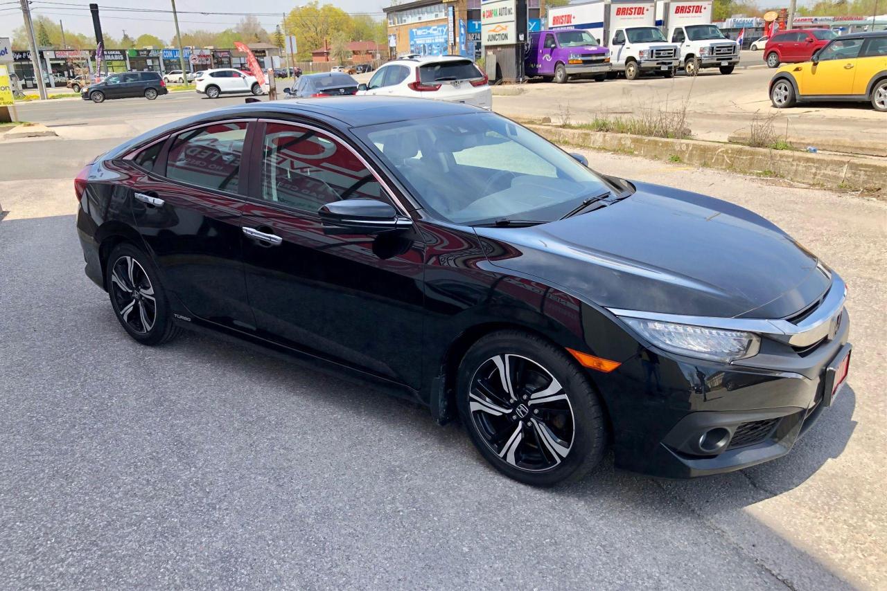 2017 Honda Civic TOURING-ALL CREDIT ACCEPTED Photo2
