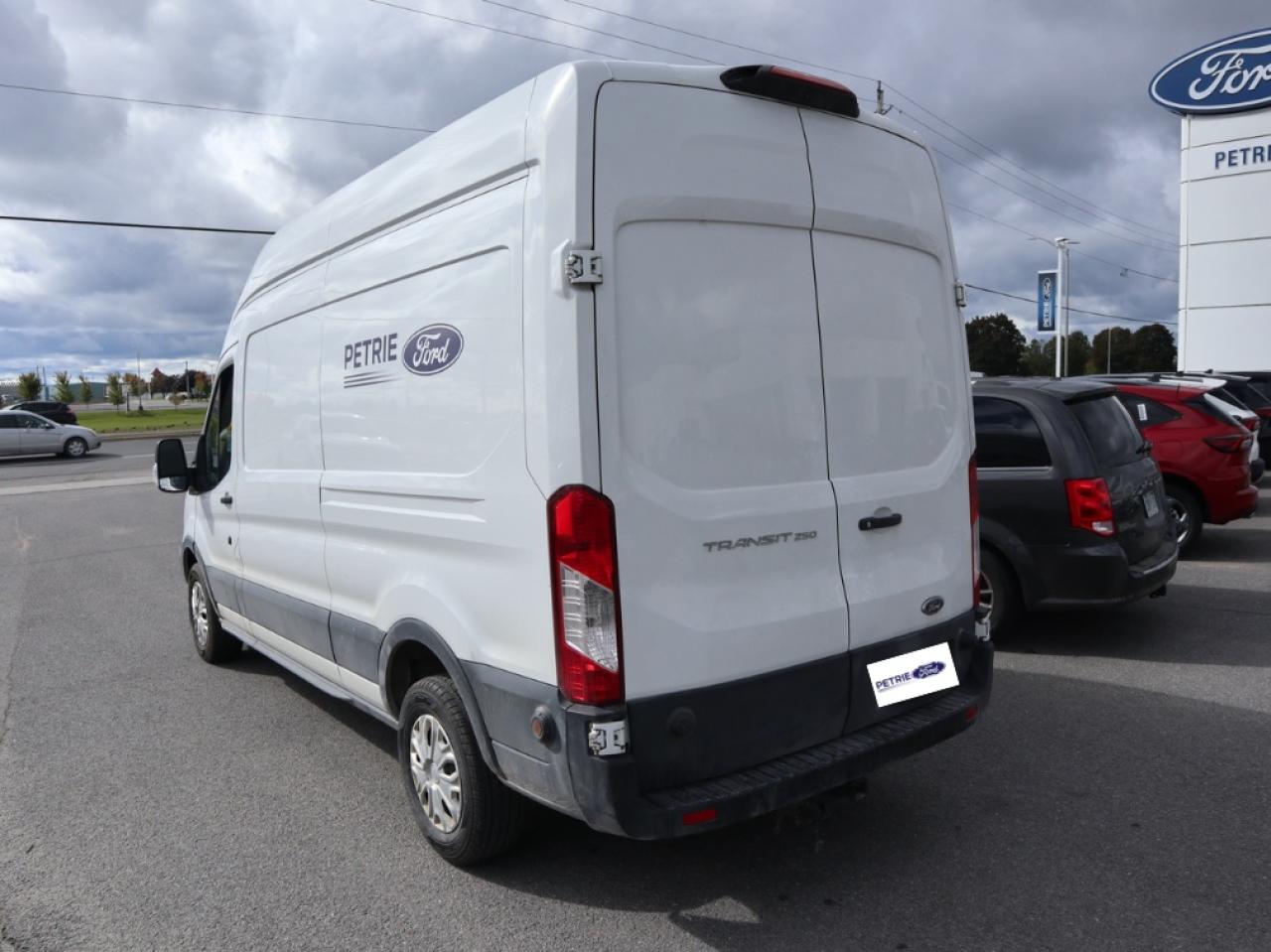 2019 Ford Transit Base Photo