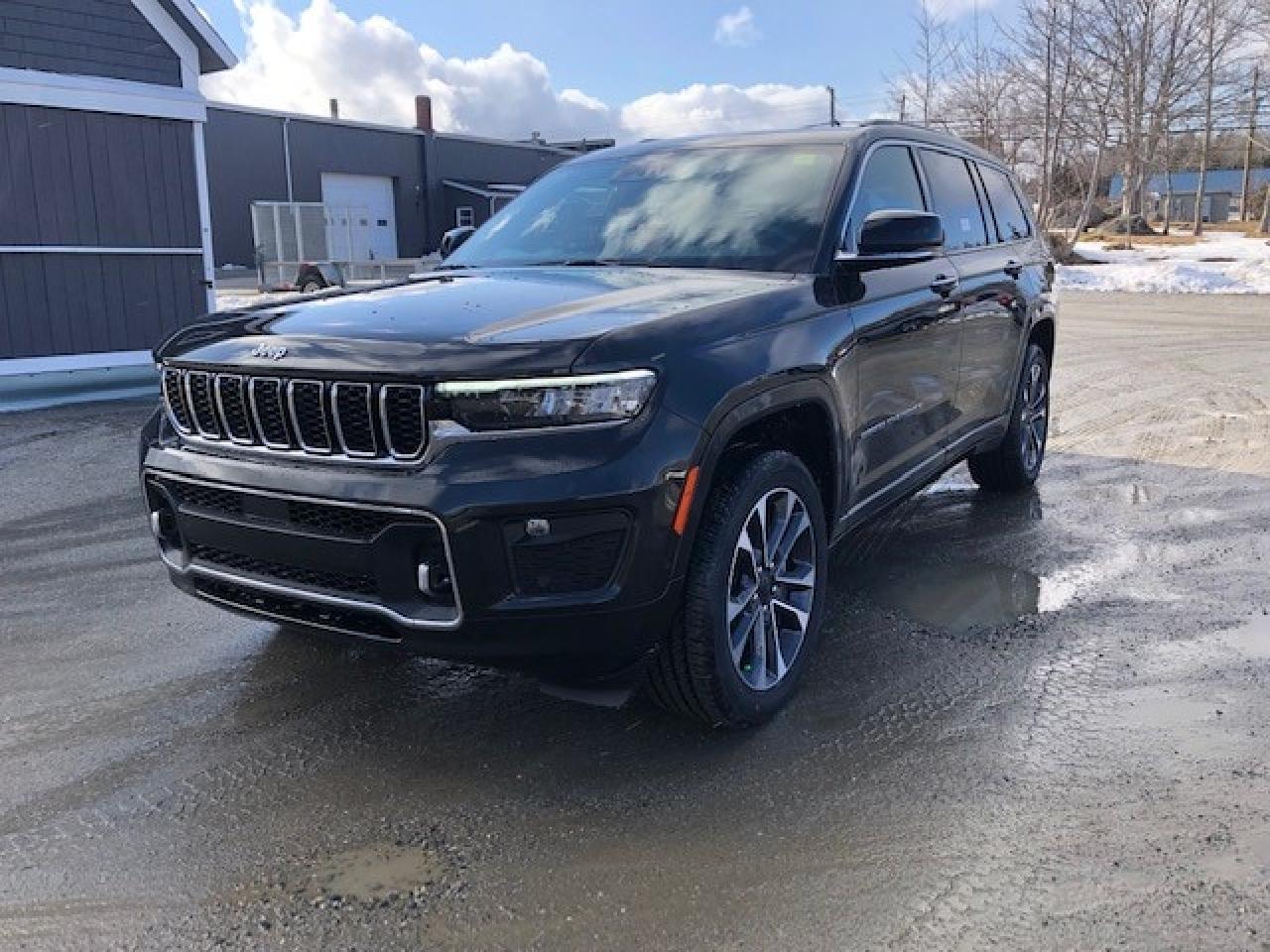 2022 Jeep Grand Cherokee L Overland 4x4 Photo1