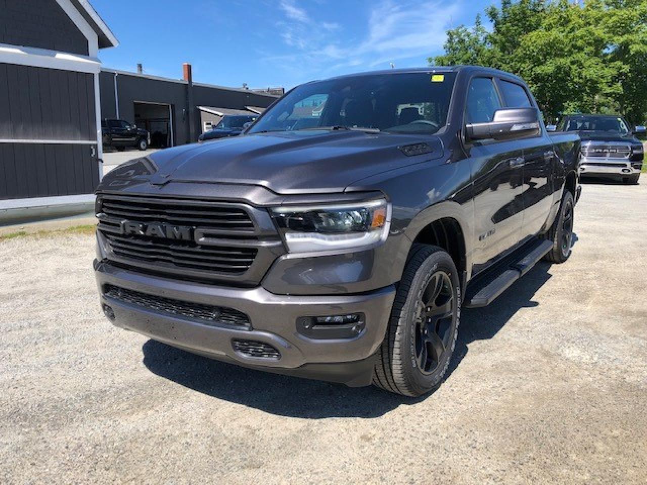 2022 RAM 1500 SPORT 4X4 CREW CAB 5'7" BOX Photo1