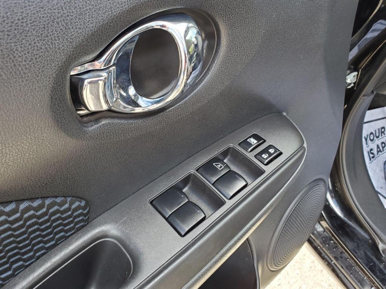 2015 Nissan Versa Note 1.6 SV Photo