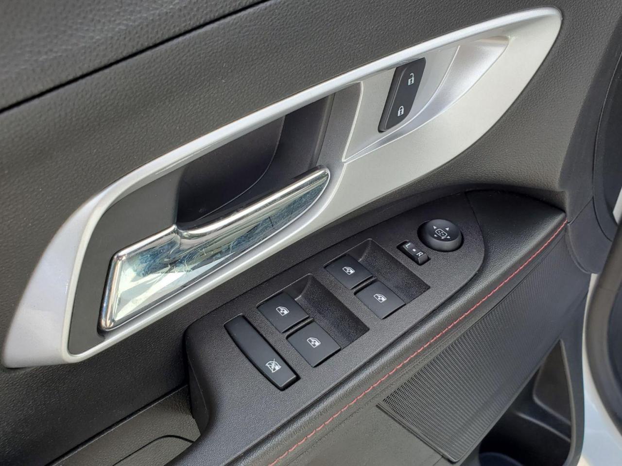 2015 Chevrolet Equinox 1LT Photo