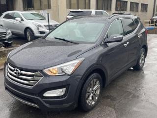 Used 2015 Hyundai Santa Fe Sport Luxury LOW KM'S LIKE NEW for sale in Guelph, ON