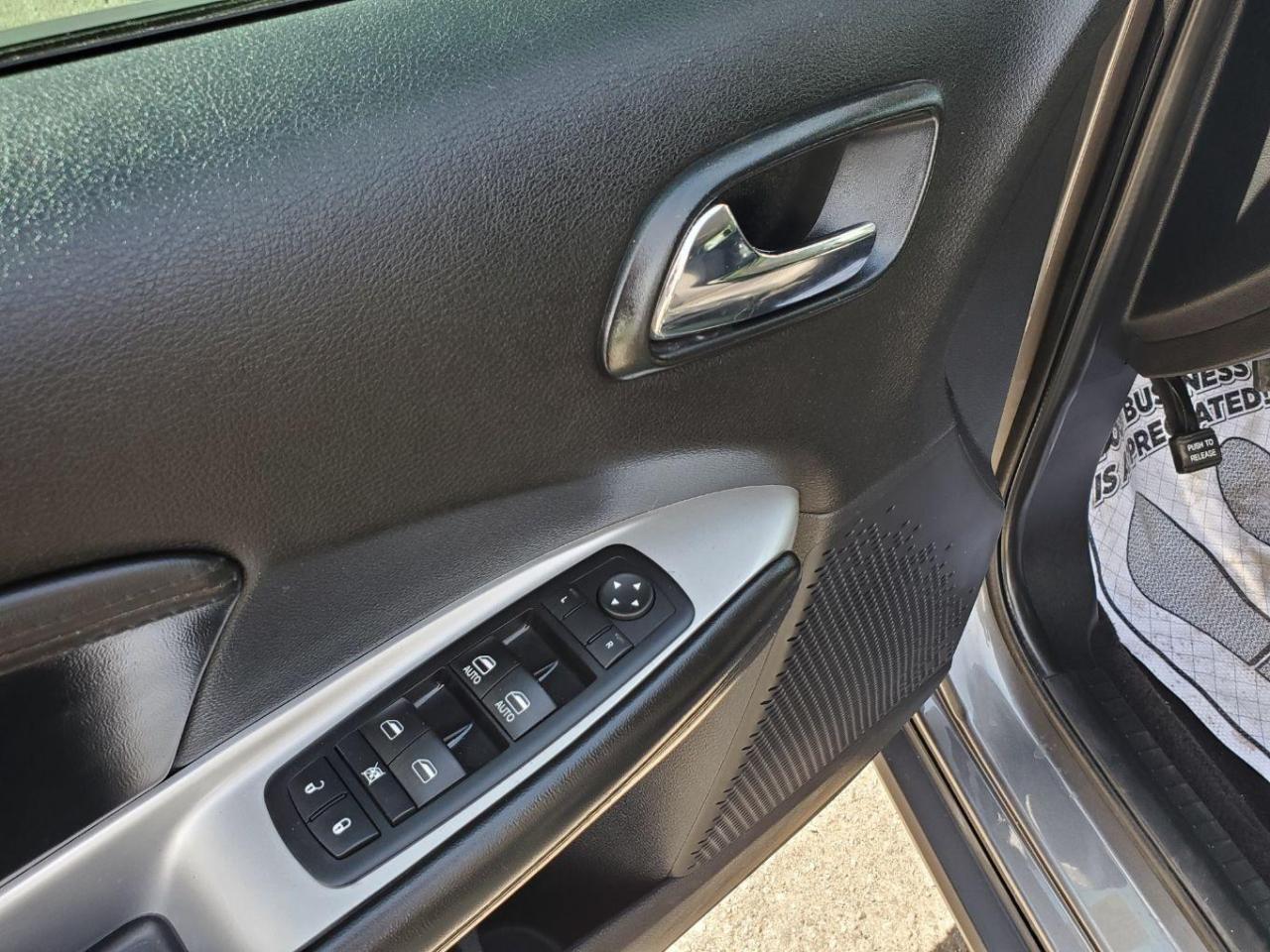 2015 Dodge Journey SXT Photo