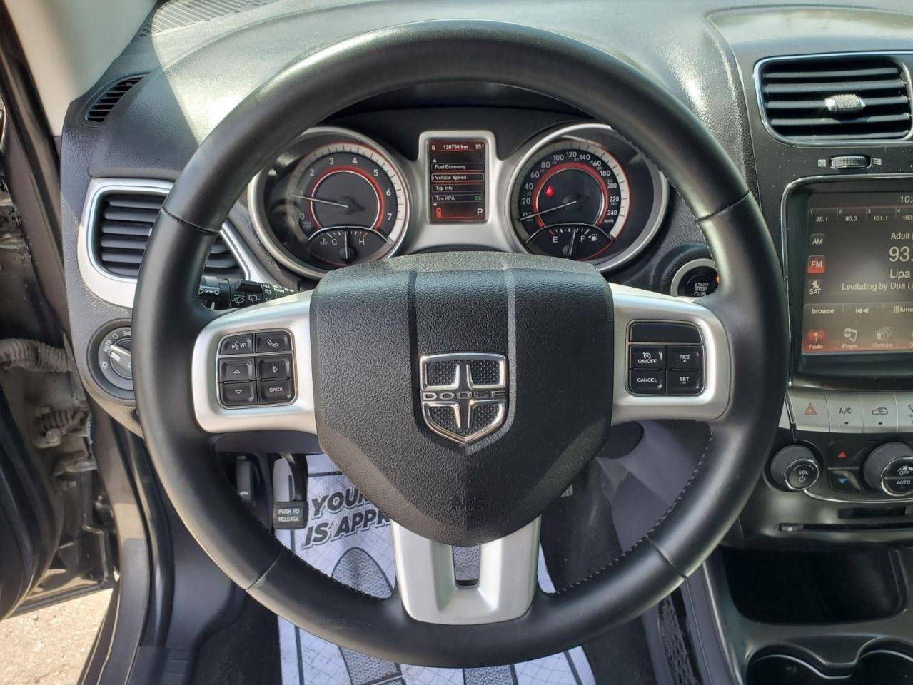 2015 Dodge Journey SXT Photo