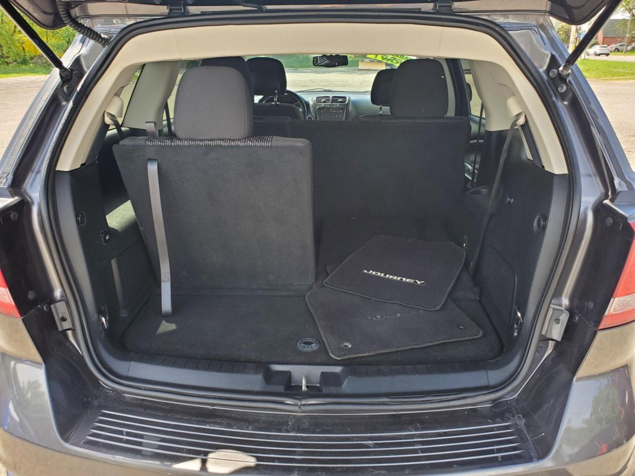 2015 Dodge Journey SXT Photo