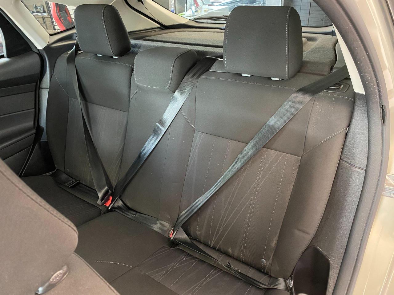 2015 Ford Focus SE Hatchback+Bluetooth+Camera+Cruise Control Photo82