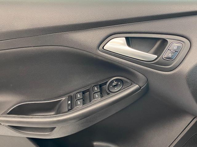 2015 Ford Focus SE Hatchback+Bluetooth+Camera+Cruise Control Photo37