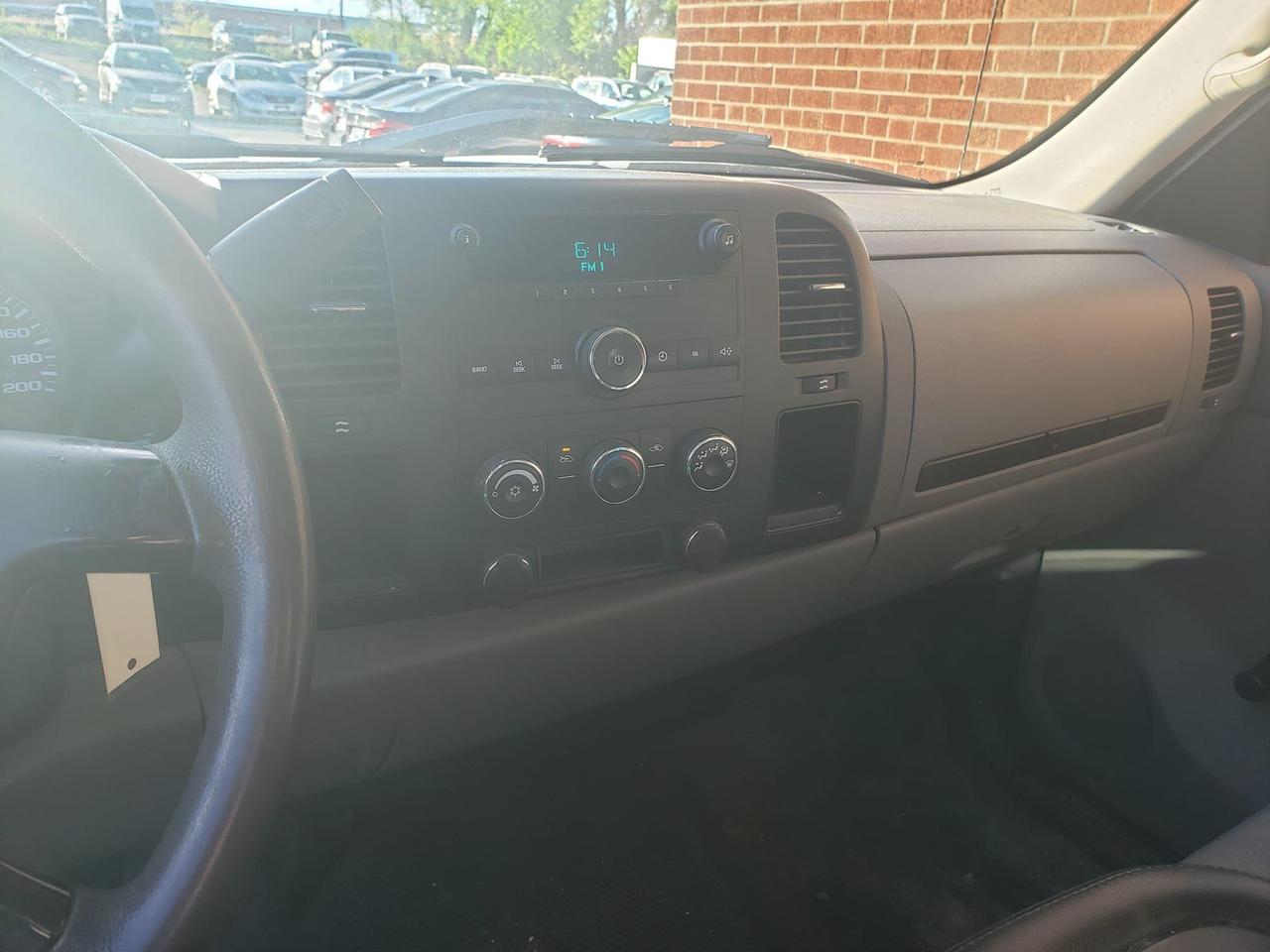 2008 Chevrolet Silverado 1500 2WD, Auto, Runs FIne "AS IS" WORK TRUCK Photo
