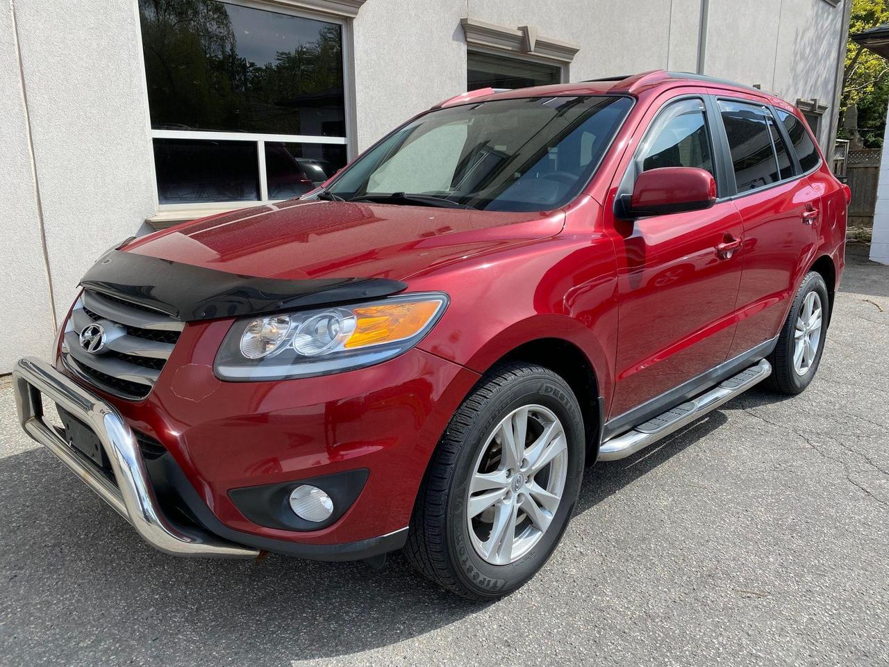2012 Hyundai Santa Fe GL SPORT, V6, No Accidents! Photo