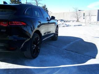 2017 Jaguar F-PACE 20d R-Sport - Photo #4