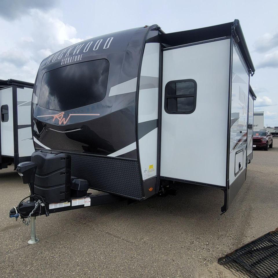 2022 Rockwood RLT8262RBS-W 