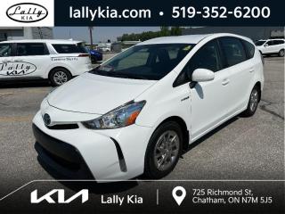 Used 2018 Toyota Prius V Auto for sale in Chatham, ON