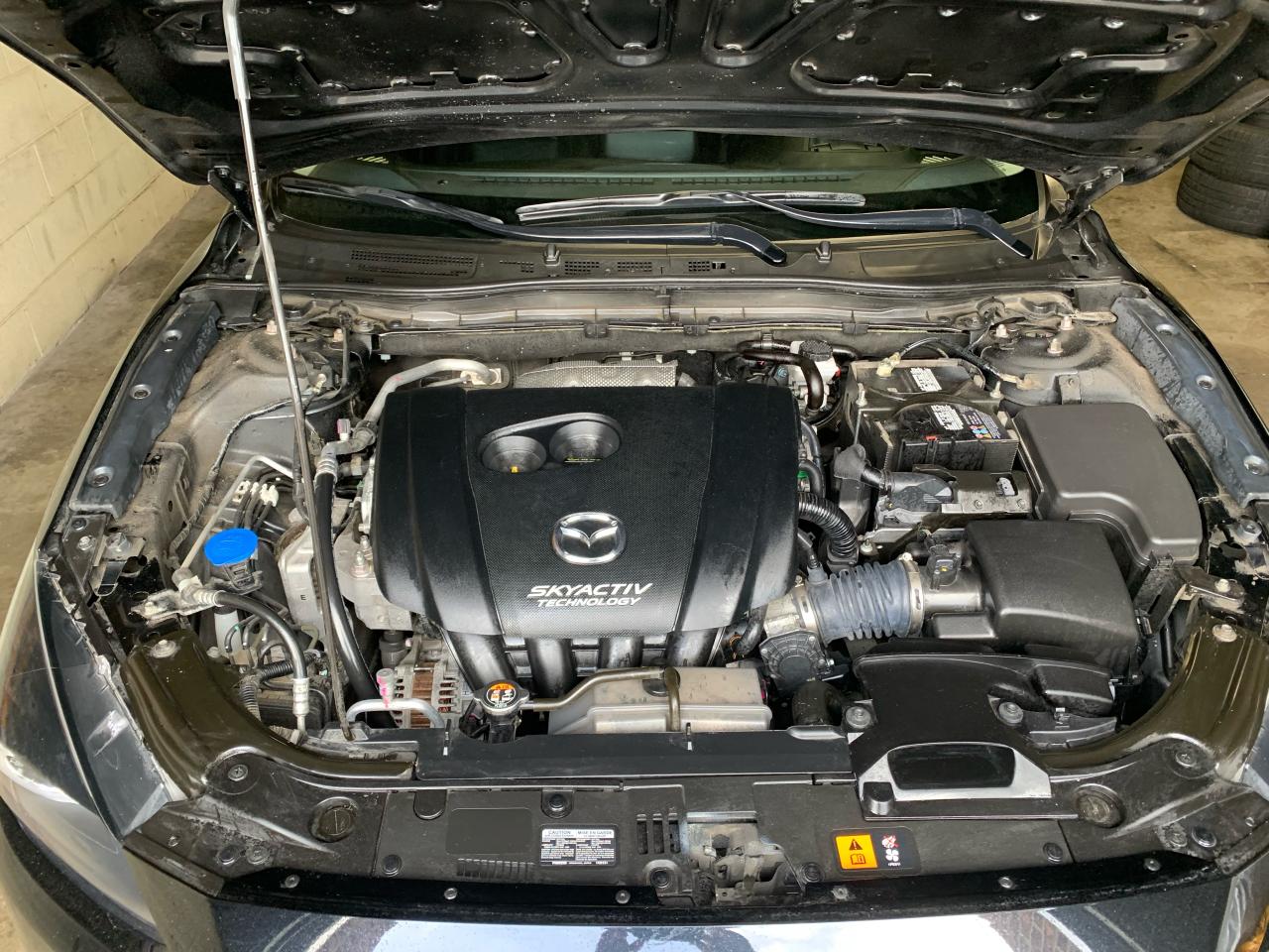 2018 Mazda MAZDA3 GT-ONLY 38,839 KMS!! RARE 6 SPEED!! FULLY LOADED!! - Photo #10